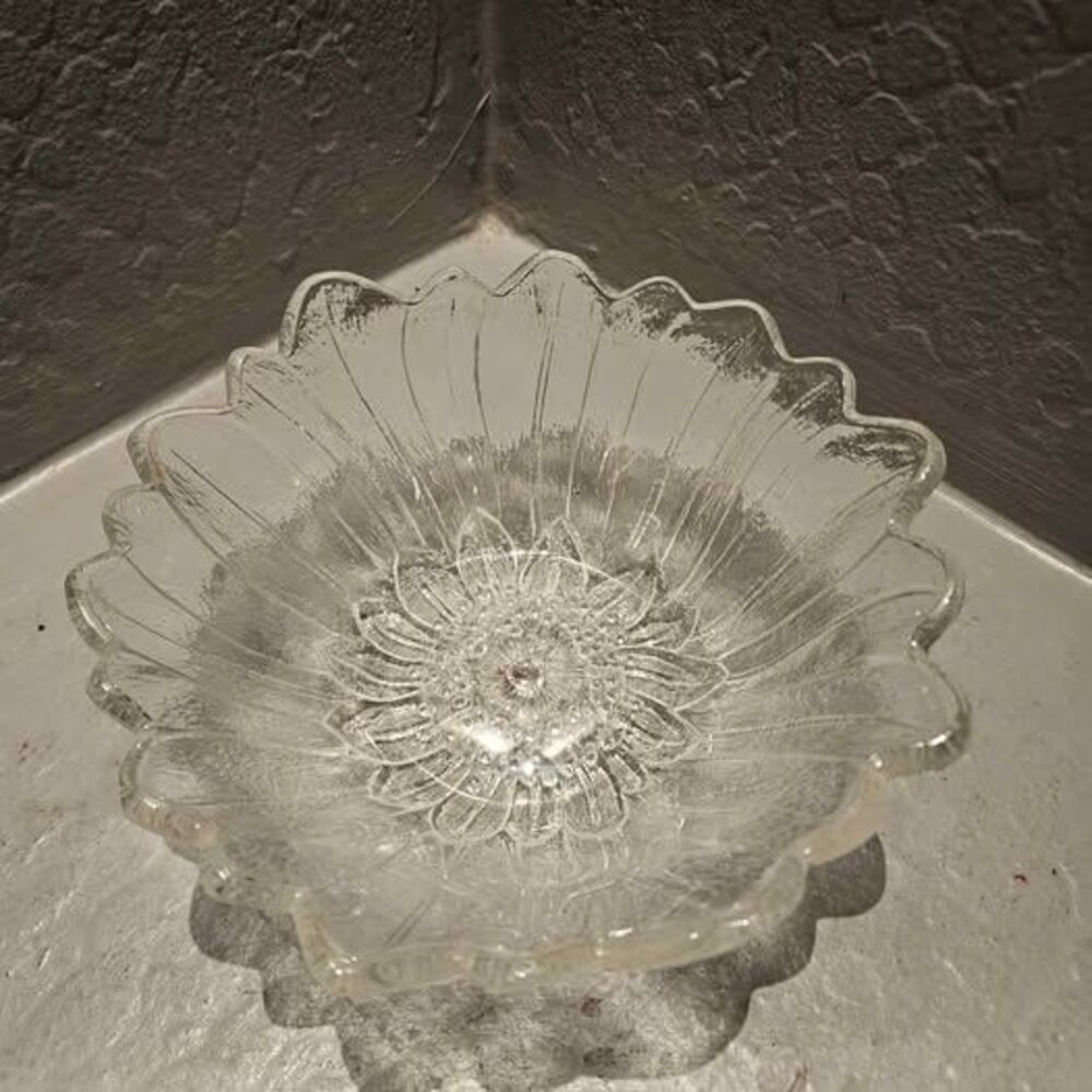Vintage INDIANA GLASS Nappy Lily Pons Clear Glass Bowl Deep Nappy 7"